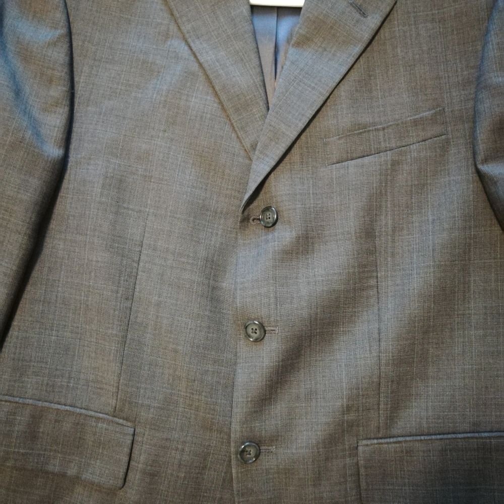 Suit